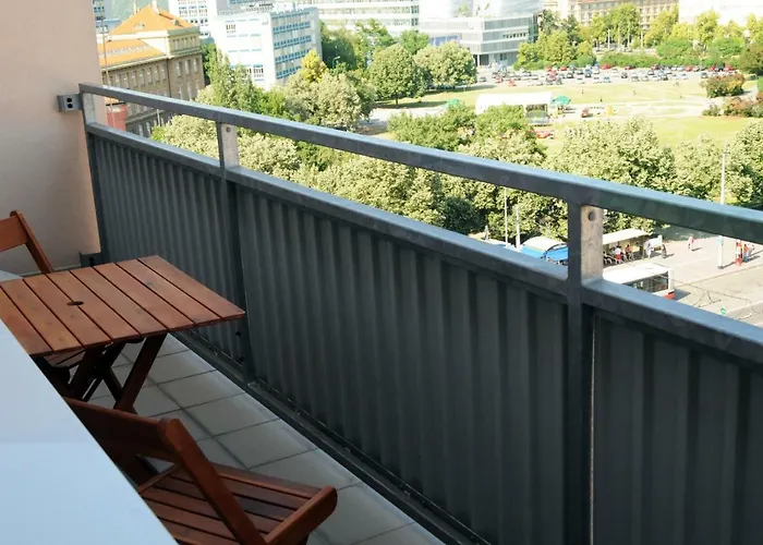 Panorama Castle With Terrace * Praag